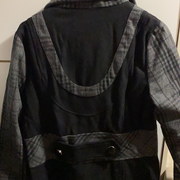 BKE winter jacket - Picture 9 of 9